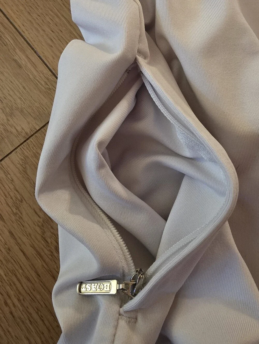 Boast Limited Edition Fish Logo Zip Up Jacket- L - Picture 10 of 10